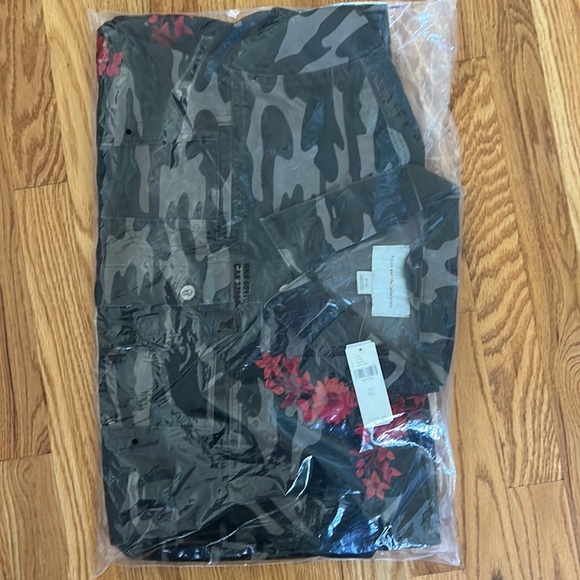 Pilcro and the letterpress extra large camo jacket- XL - Picture 5 of 6